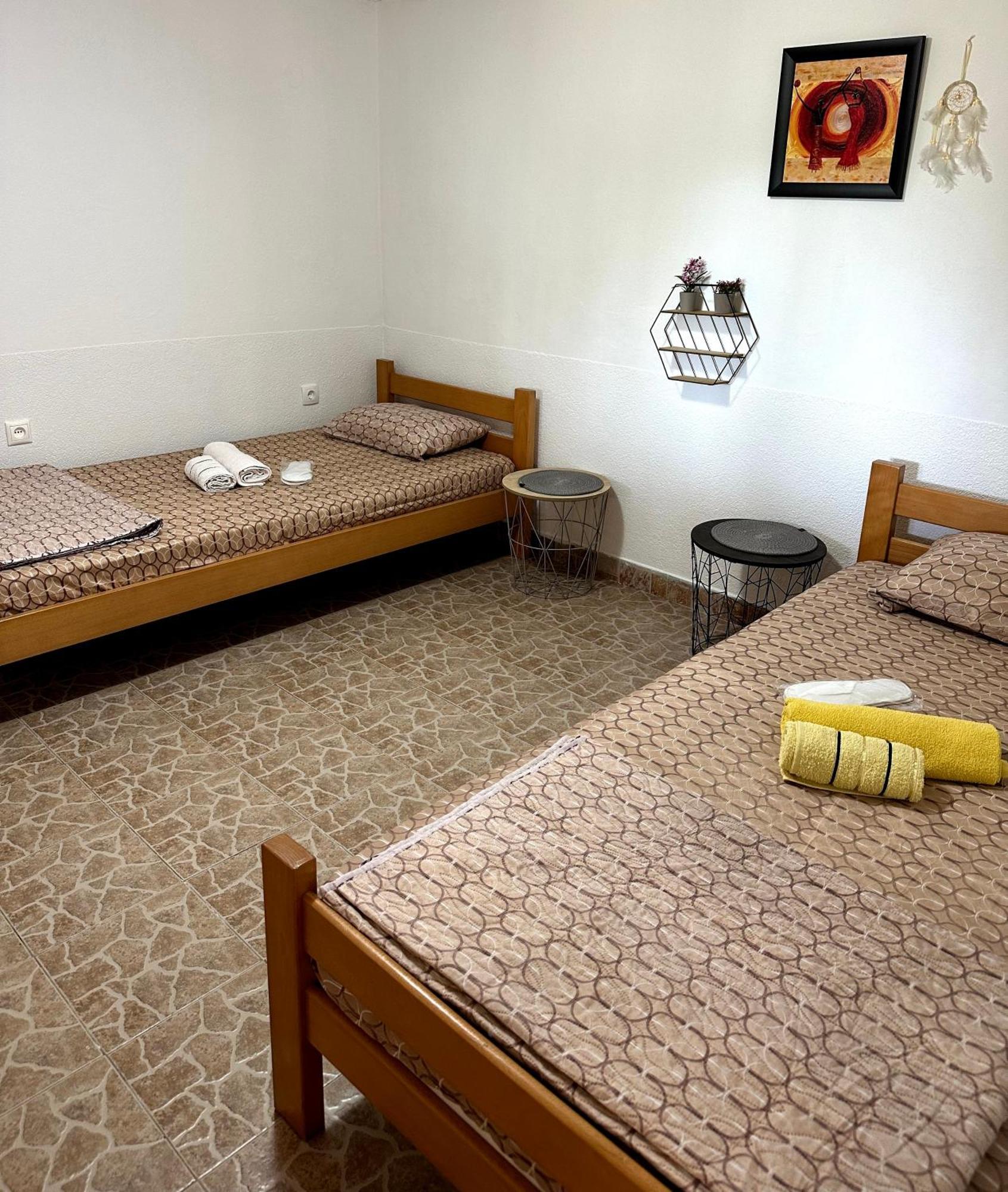 Ninic Family Apartments Tivat Bagian luar foto